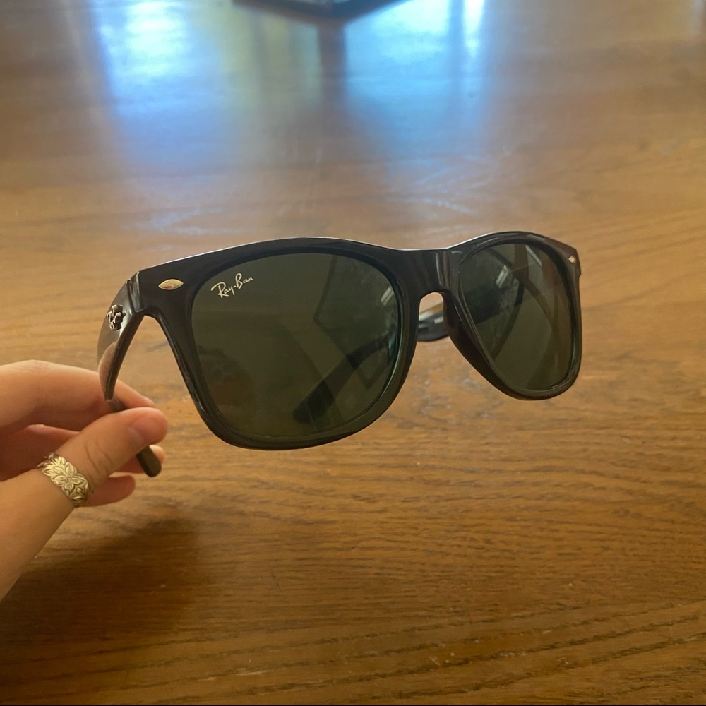 Ray bans